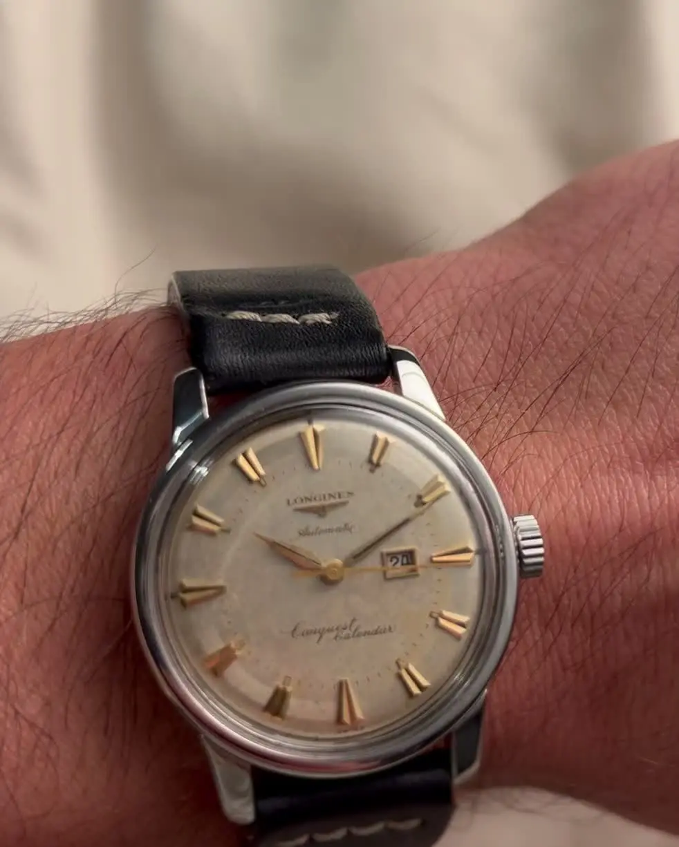 Longines Conquest Calendar — dial angle
