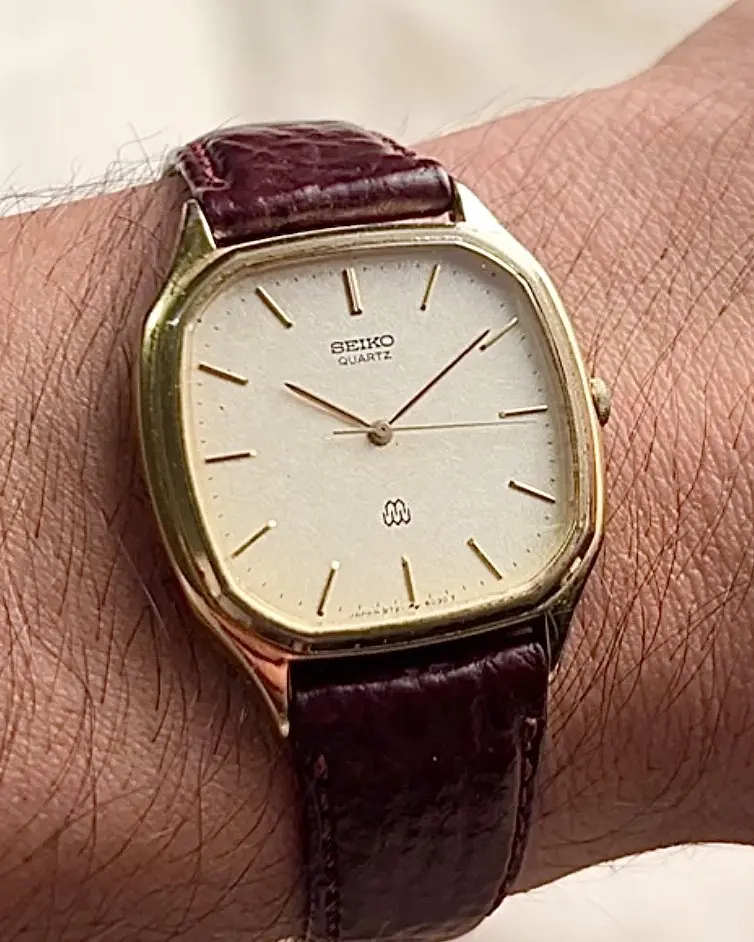 Seiko Quartz — dial