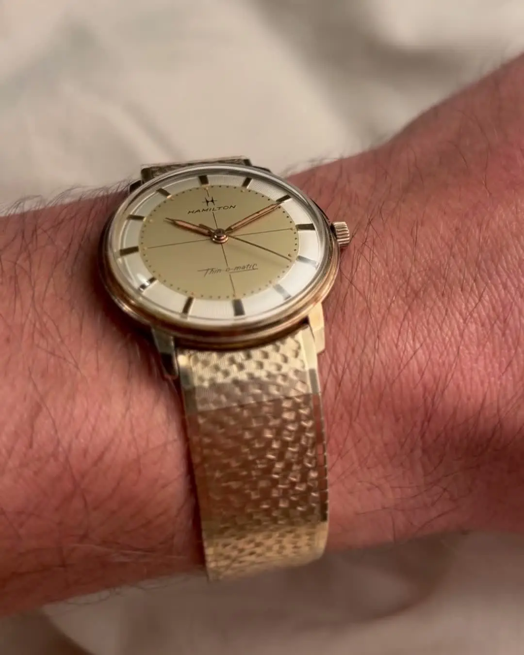 Hamilton Thin-o-matic — dial angle