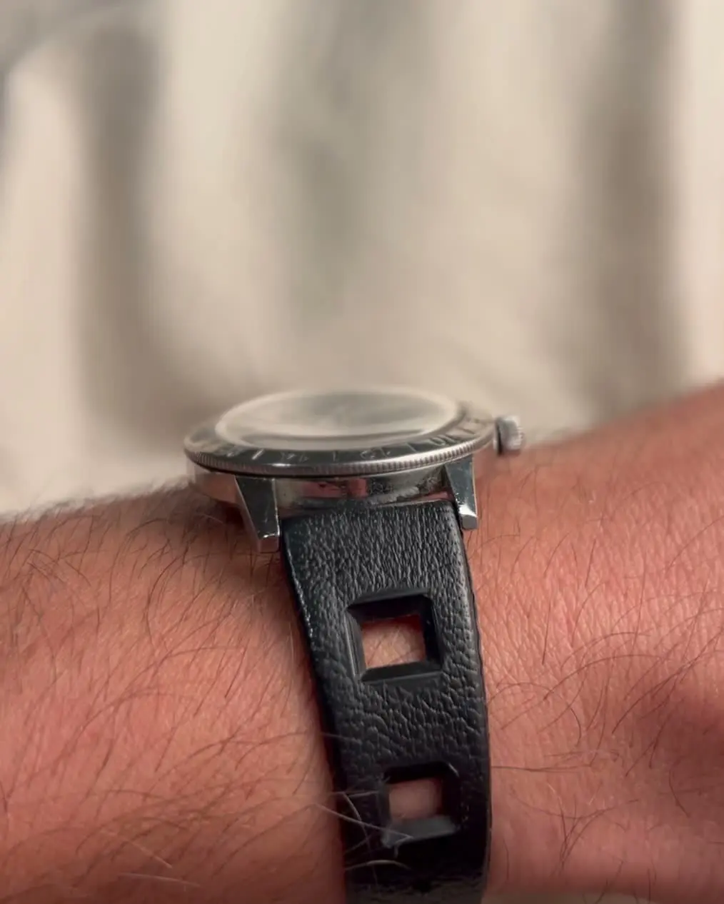 Zodiac Aerospace GMT — profile
